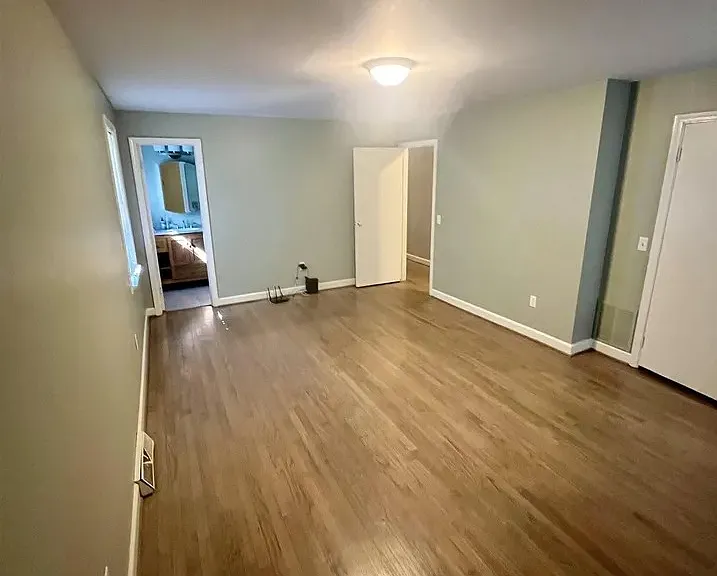 416 Summerlea Dr — Photo 8