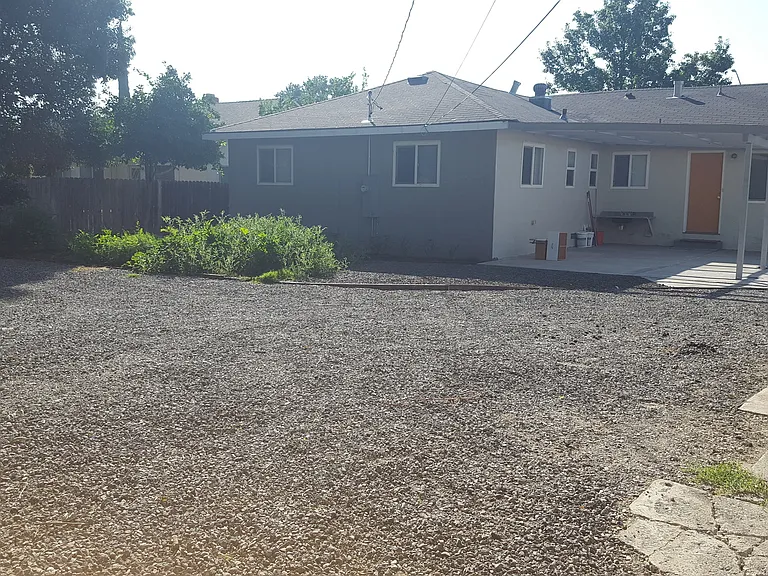 482 East Ave — Photo 13