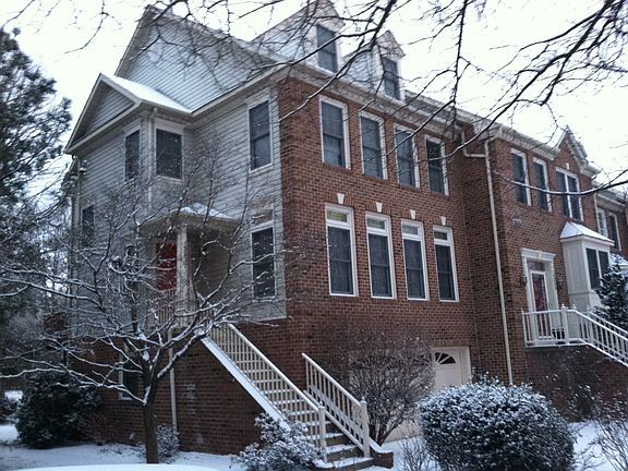 Front Exterior - Winter