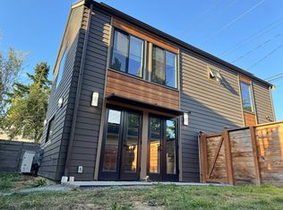 5064 26th Ave SW UNIT B, Seattle, WA 98106