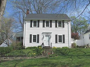 610 Tanglewood Dr S, Springfield, OH 45504