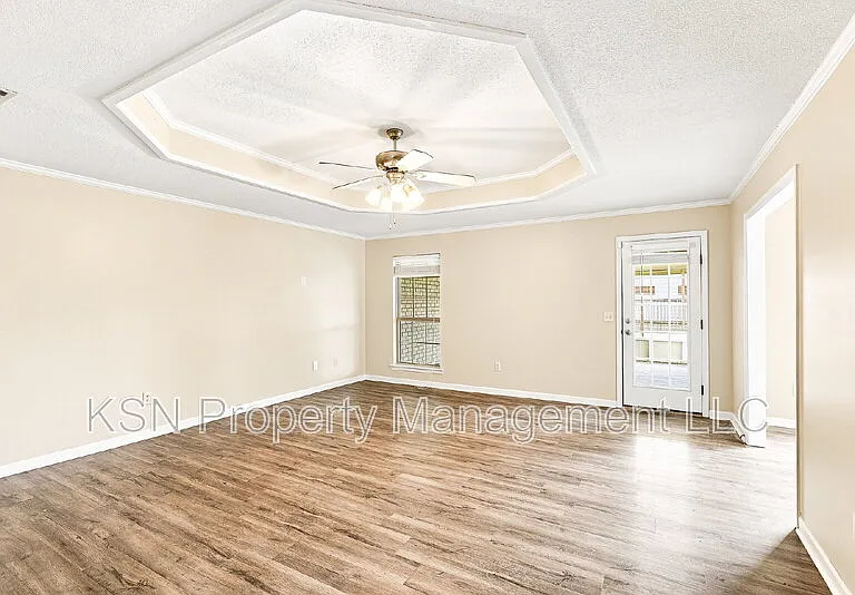 17 Arbor Ridge Way — Photo 2