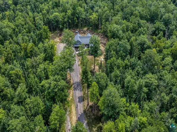 6514 S Leggate Rd, Superior, WI 54880