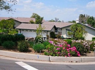 10631 Orchard View Ln, Riverside, CA 92503