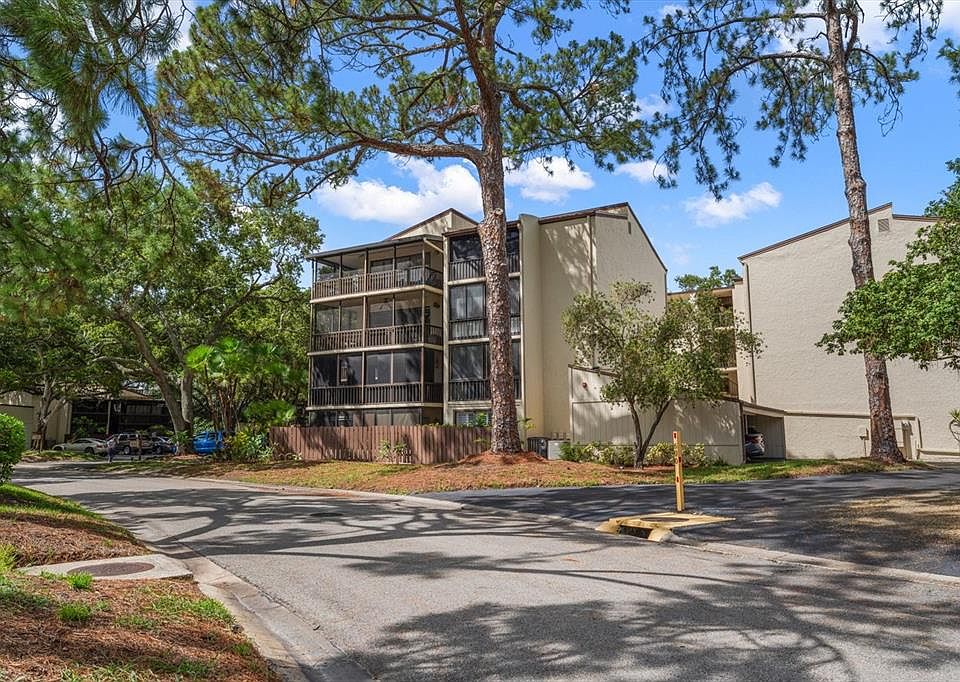 1st image of 700 Starkey Rd APT 624