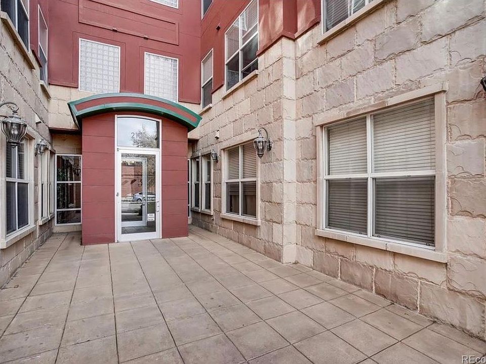 1st image of 2100 N Humboldt St APT 103
