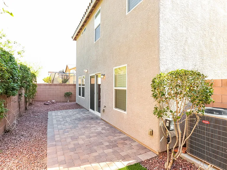 9069 Arbor Ashbury Ave — Photo 17