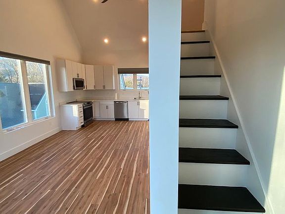 2nd image of 808 Stargazer Ln #2C