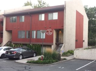 101 River Rd APT A5, Nutley, NJ 07110