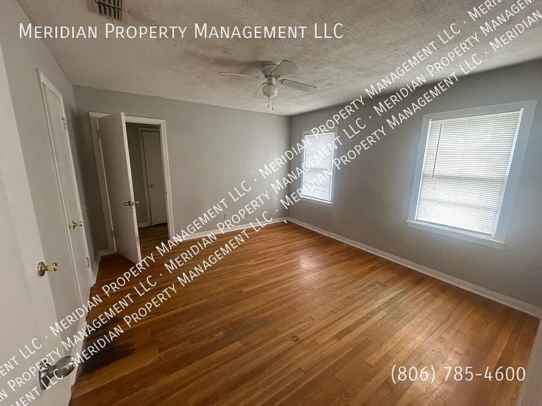 3709 28th St — Photo 13