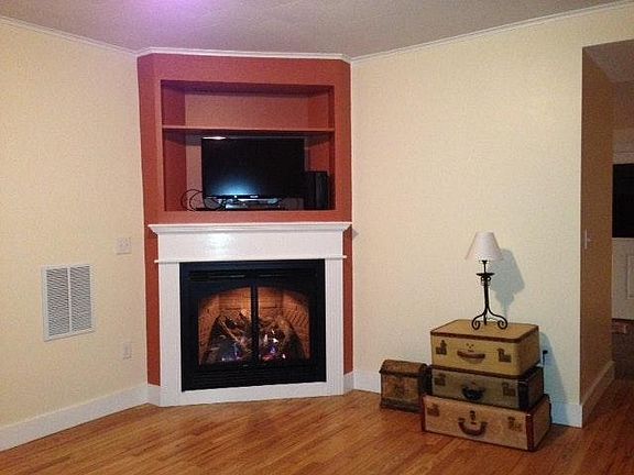 livingroom fireplace