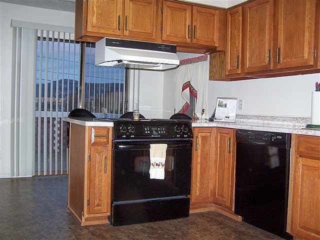 2nd image of 312 N Main St
