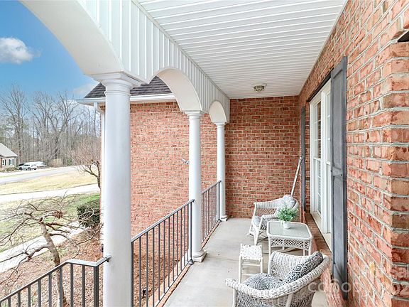 5th image of 123 Wheatridge Dr