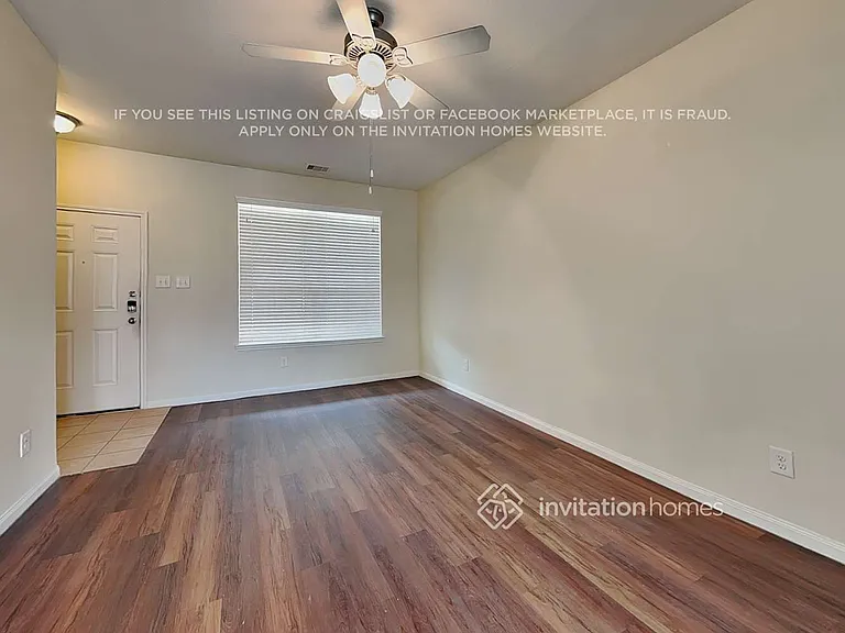 1023 Doubletree Glen Dr — Photo 4