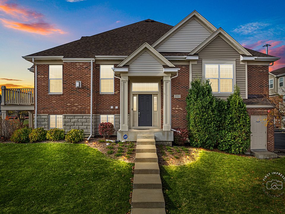 1st image of 2937 Henley Ln