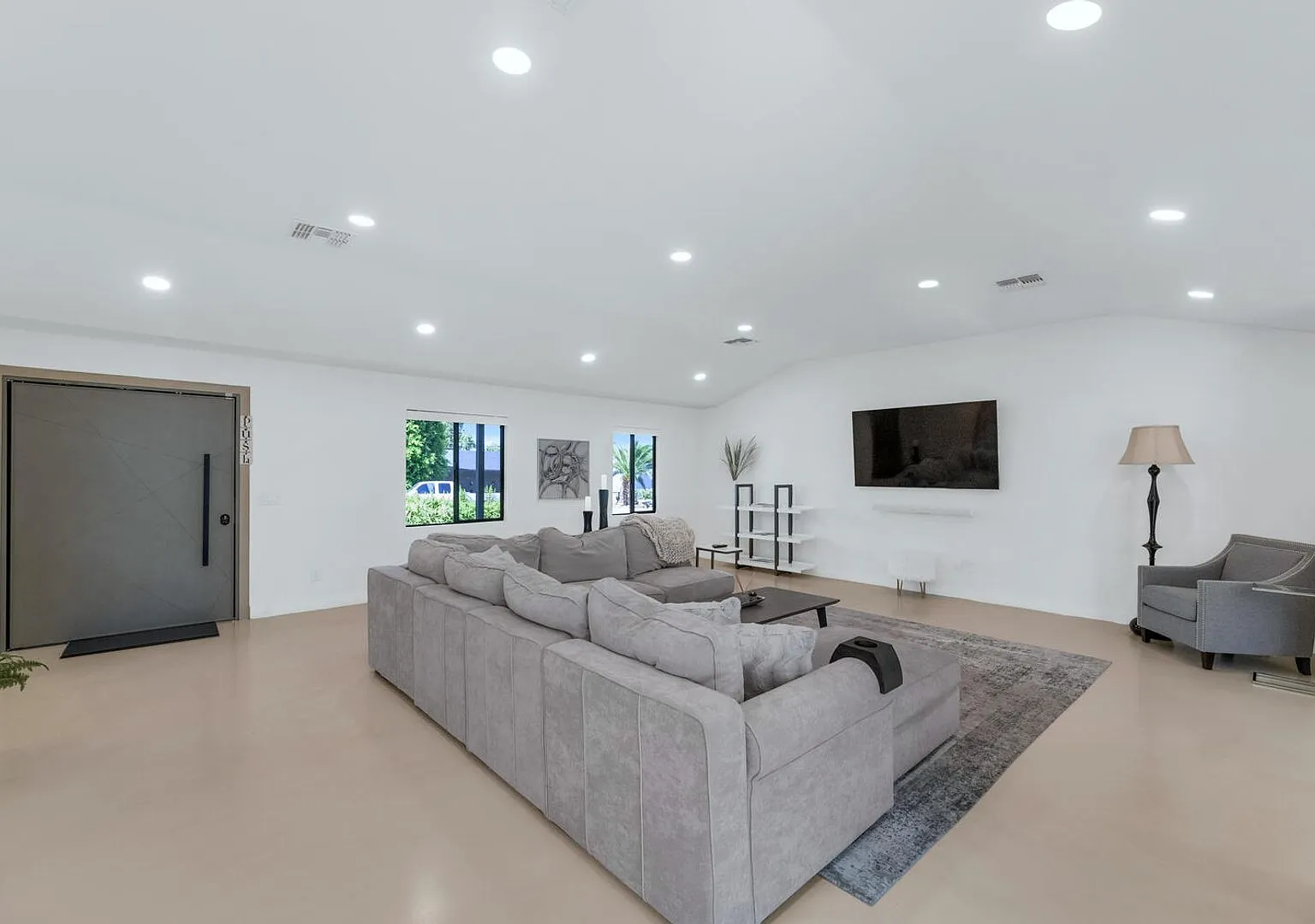 Rates Vary: $7,995 - $14,995 — Photo 4