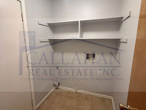 3rd image of 115 Chiliwood Ln APT B