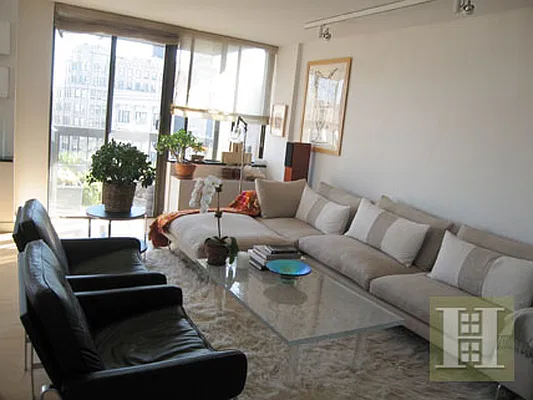 Rented by Halstead Real Estate | media 15