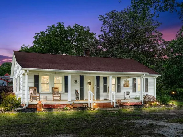 4961 Highway 221 S, Laurens, SC 29360