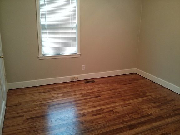 3rd image of 1505 Adair Ave