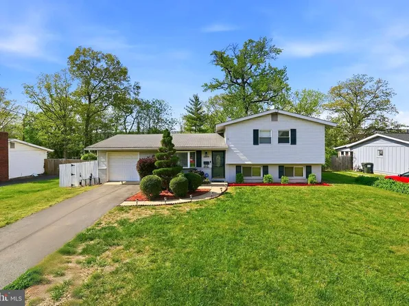 6614 Stagecoach St, Springfield, VA 22150