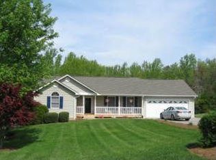50 Queen Mothers Ct, Wirtz, VA 24184