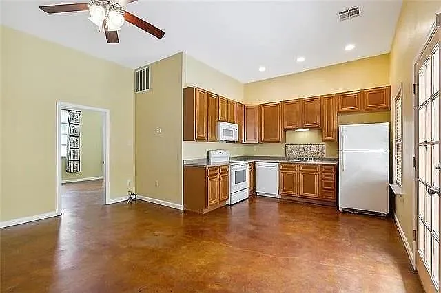 1024 Kerlerec St — Photo 2