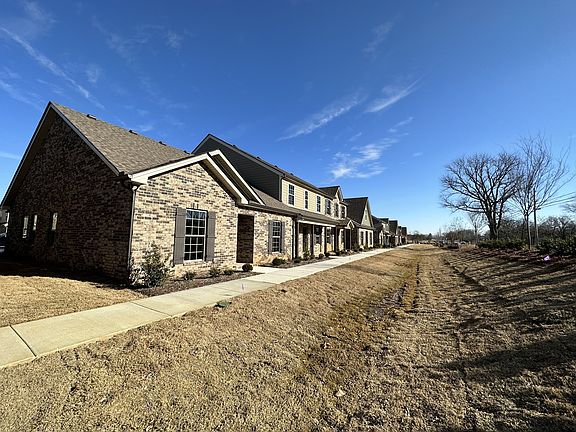3rd image of 5614 Maples Retreat Dr Lot 12