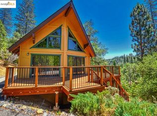 20830 Point View Dr, Groveland, CA 95321