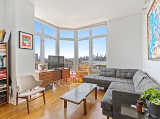 200 Franklin St #3A, Brooklyn, NY 11222