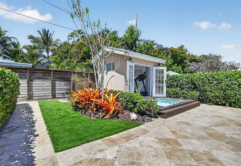 424 SW 7th Way — Photo 48
