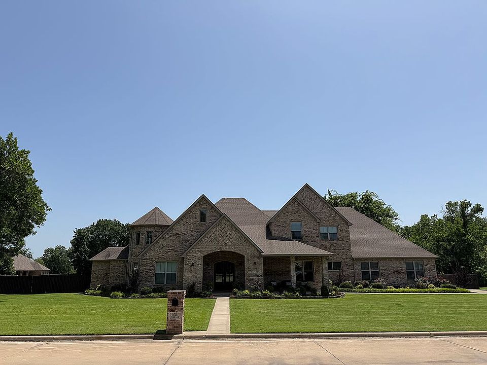 1st image of 1501 Felice Ln