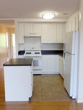 2nd image of 311 W 141st St