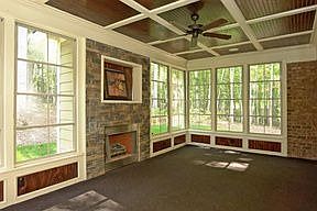 4th image of 26 Serenia Cir