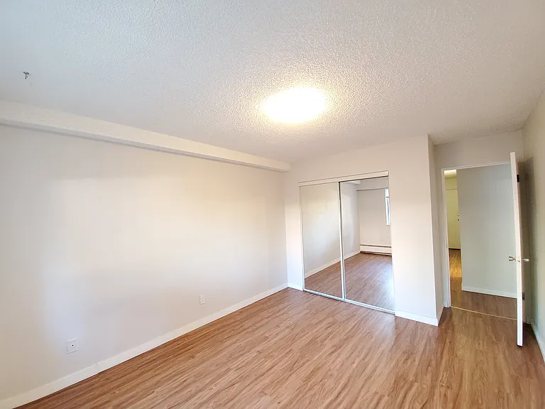 1115 4th Ave #107 — Photo 14