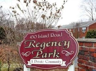 17 Regency Park UNIT 17, Ramsey, NJ 07446