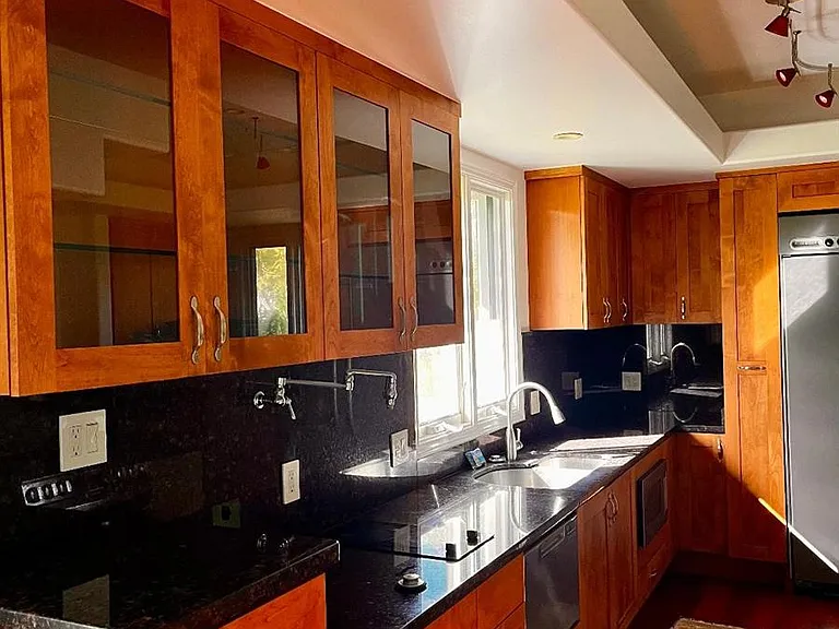 Kitchen All Built-Ins