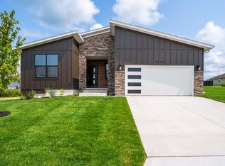 2603 W McGuffey St #71Z2N2, Ozark, MO 65721