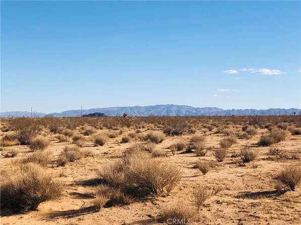 2 Mercury Dr Lot 35, Joshua Tree, CA 92252