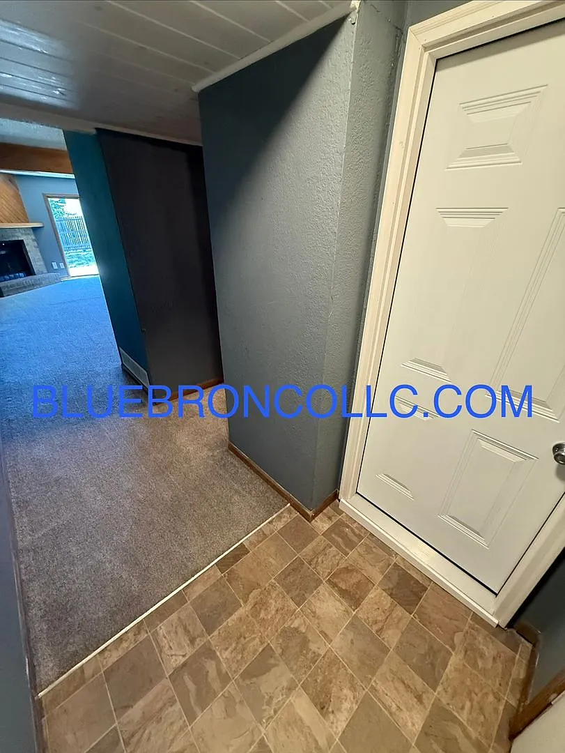 Great unit for a great price, See it today! — Photo 2