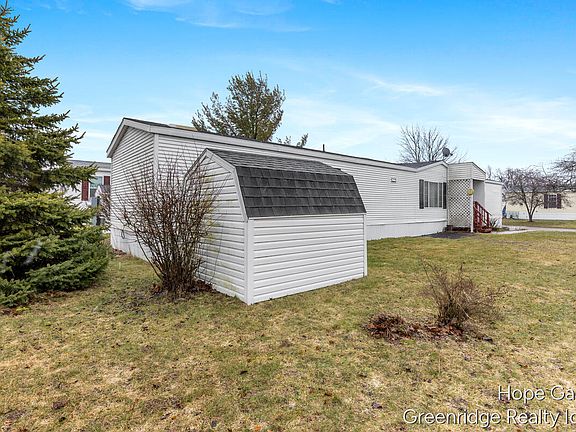 4th image of 360 E Tuttle Rd #183