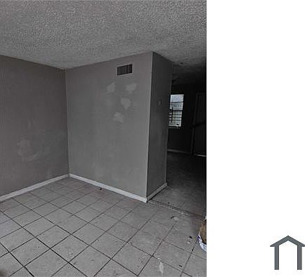 1st image of 7113 Ken Knight Dr E