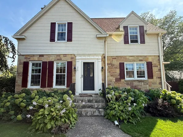 258 East Washington STREET, Jefferson, WI 53549