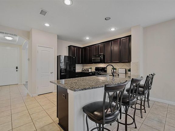 5th image of 15419 Kaston Dr
