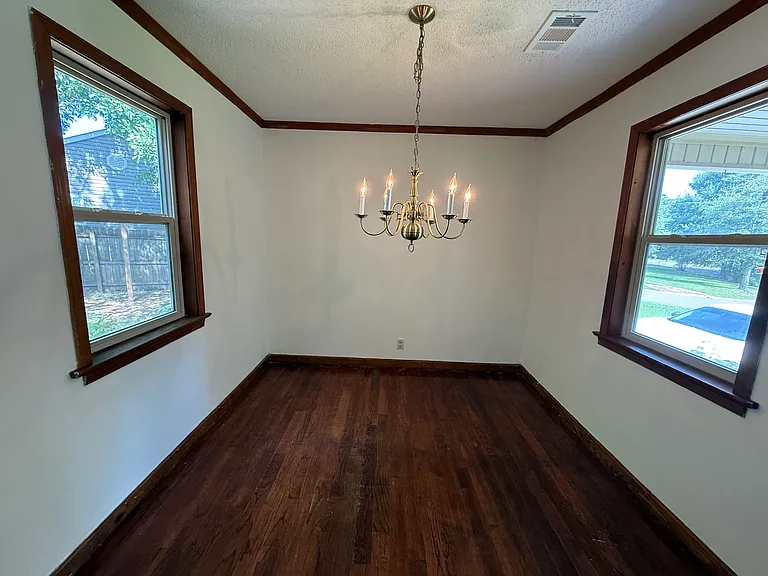 131 Circlewood — Photo 3