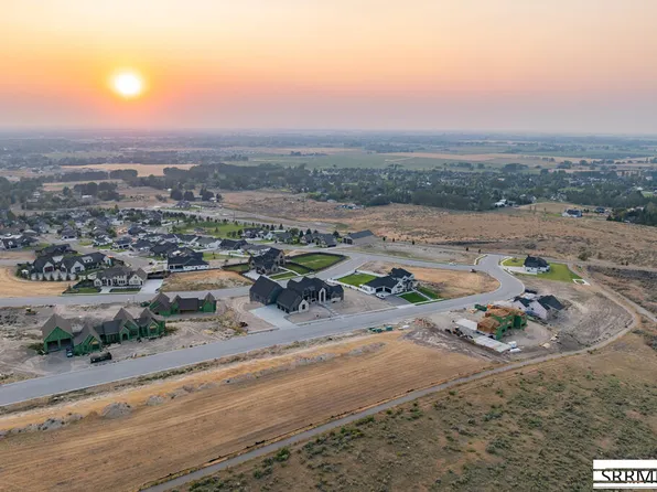 3185 Lancer Ave, Ammon, ID 83406