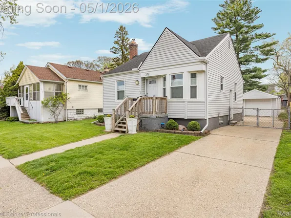 372 E Drayton St, Ferndale, MI 48220