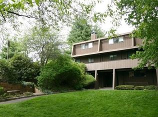 175 Knapps Hwy, Fairfield, CT 06825