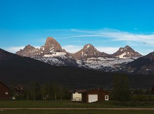 1240 Stillwater Loop, Tetonia, ID 83452