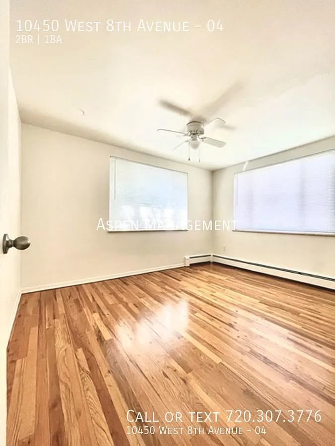 2 Bedroom 1 Bath - Excellent Location! — Photo 2
